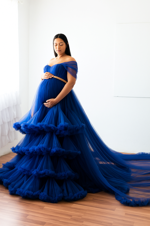 Meternity Gown with Bow Embellishments for Events