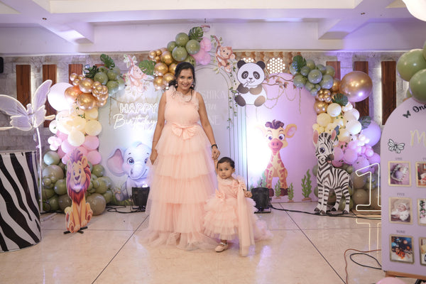 Mom & Daughter Combo Dresses!-Twinning in Style babyproud.in Mom & Daughter Combo Dresses!-Twinning in Style babyproud.in
